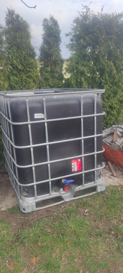 Mauzer pojemnik 1000l