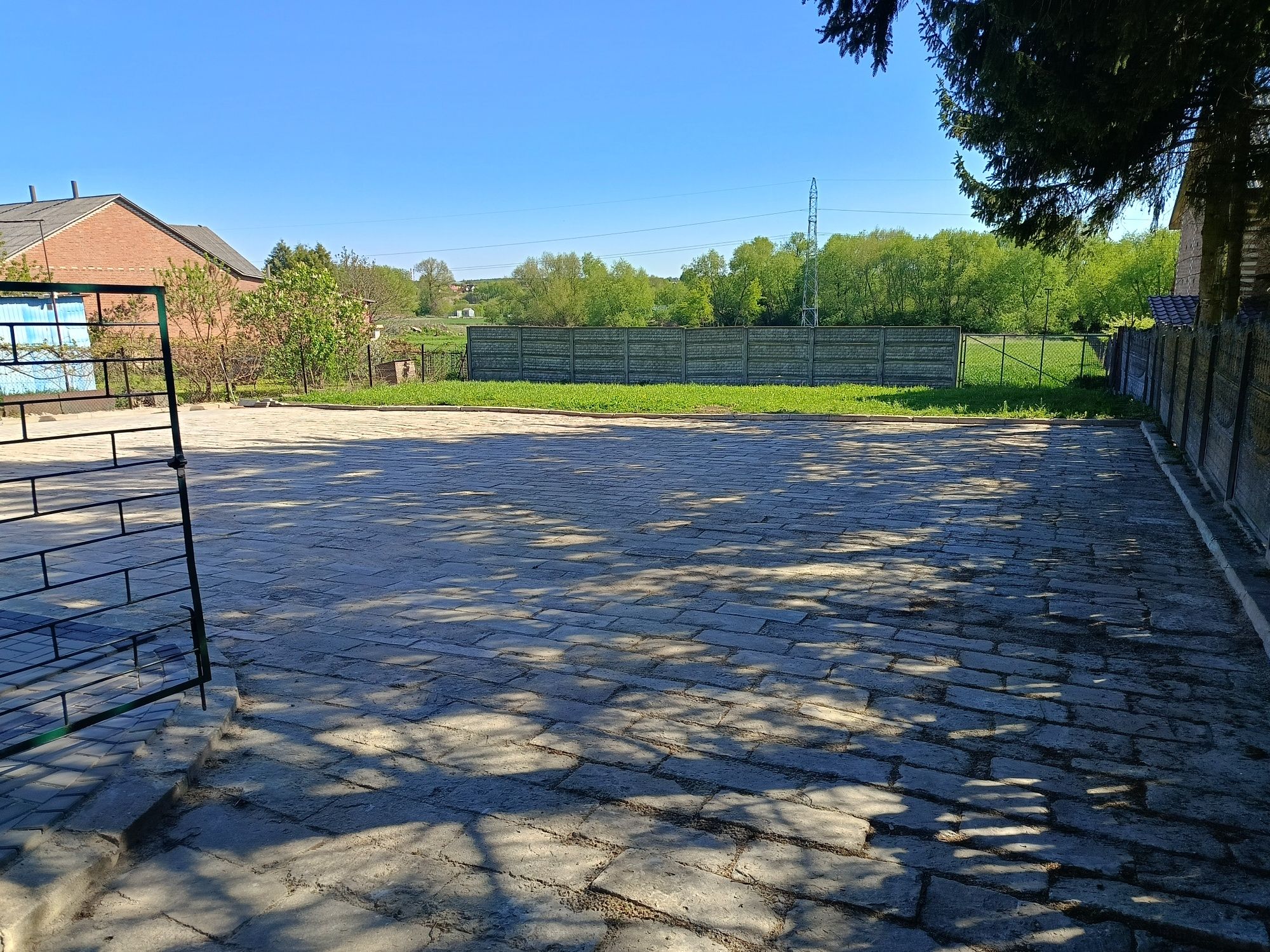 Wynajmę plac teren