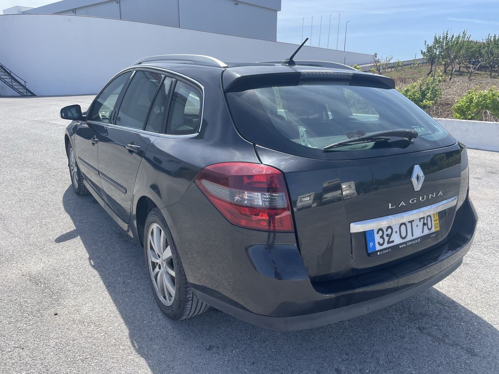 Renault laguna 2011