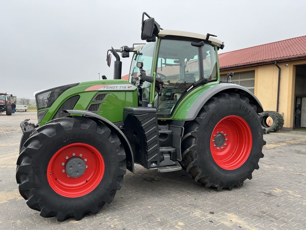 Fendt Vario 718 TMS profi Com 3