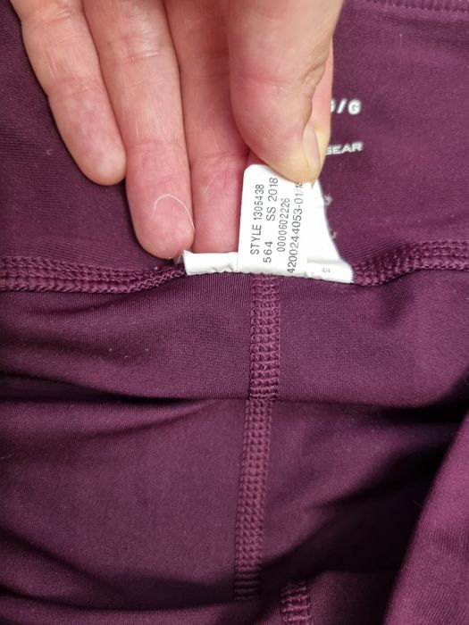 Legginsy Under armour L 40