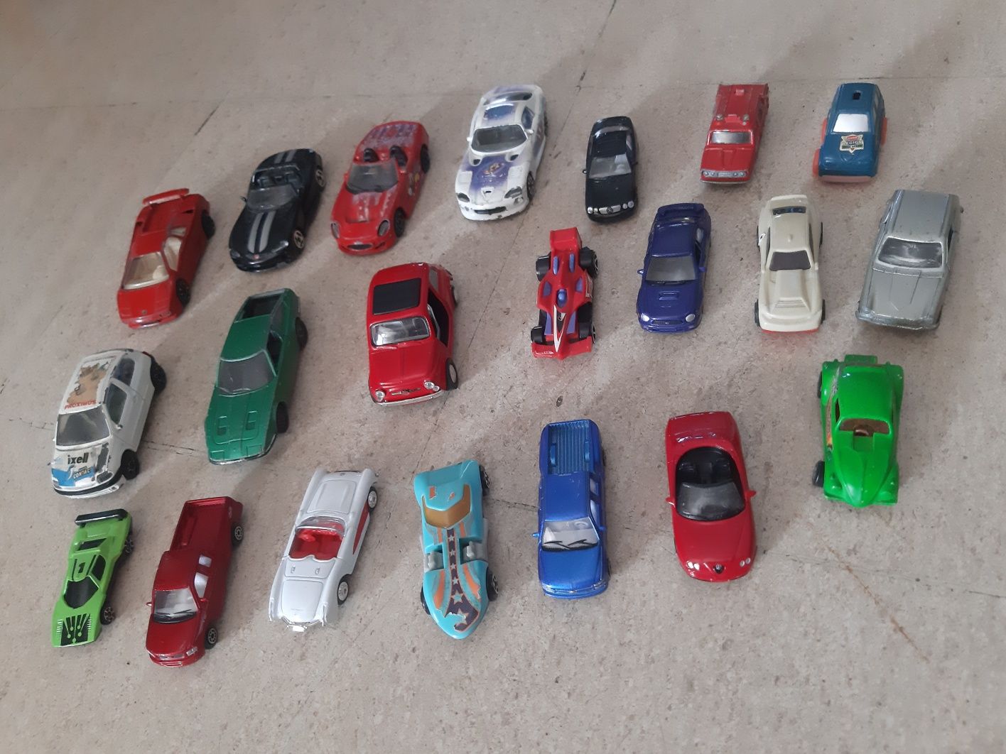 Carrinhos diversos