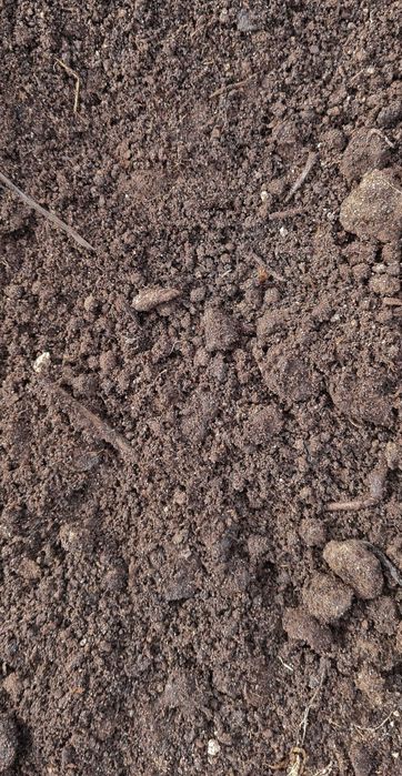 Ziemia ogrodowa pod warzywa , czarnoziem, ziemia pod trawnik przesiana