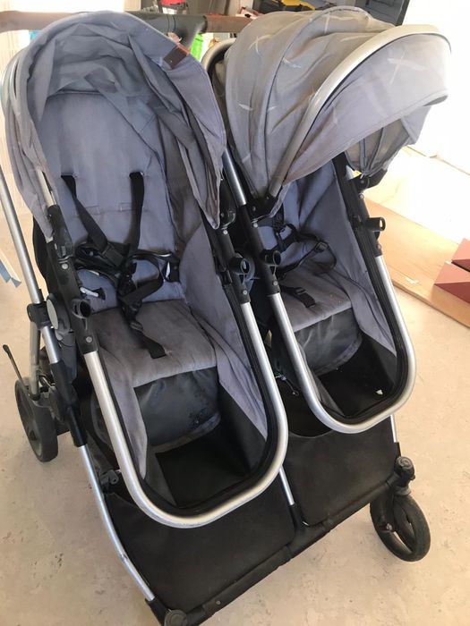 Carrinho bebe gemeos