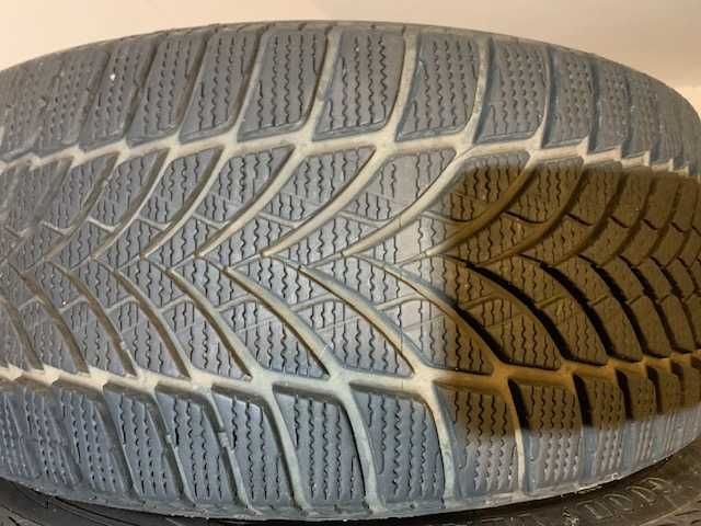 Opony Zimowe Goodyear Ultragrip Ice 2 235/45R17
