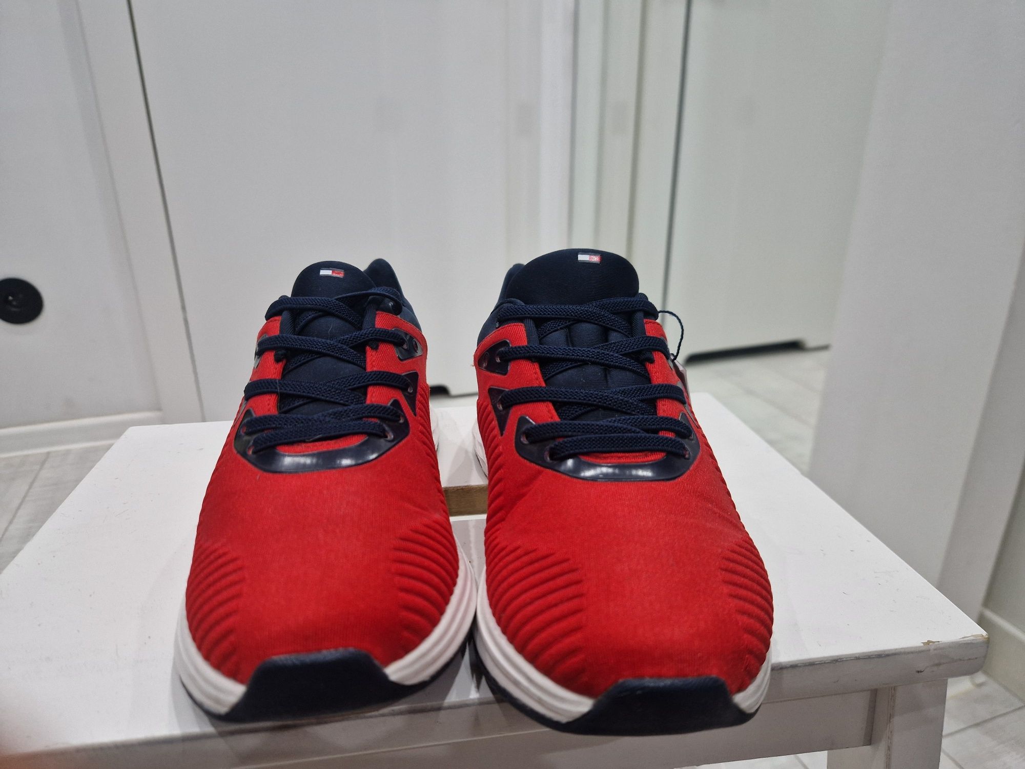 Org. Sneakersy Tommy HILFIGER roz 37  ( 23,5 cm )  Unisex