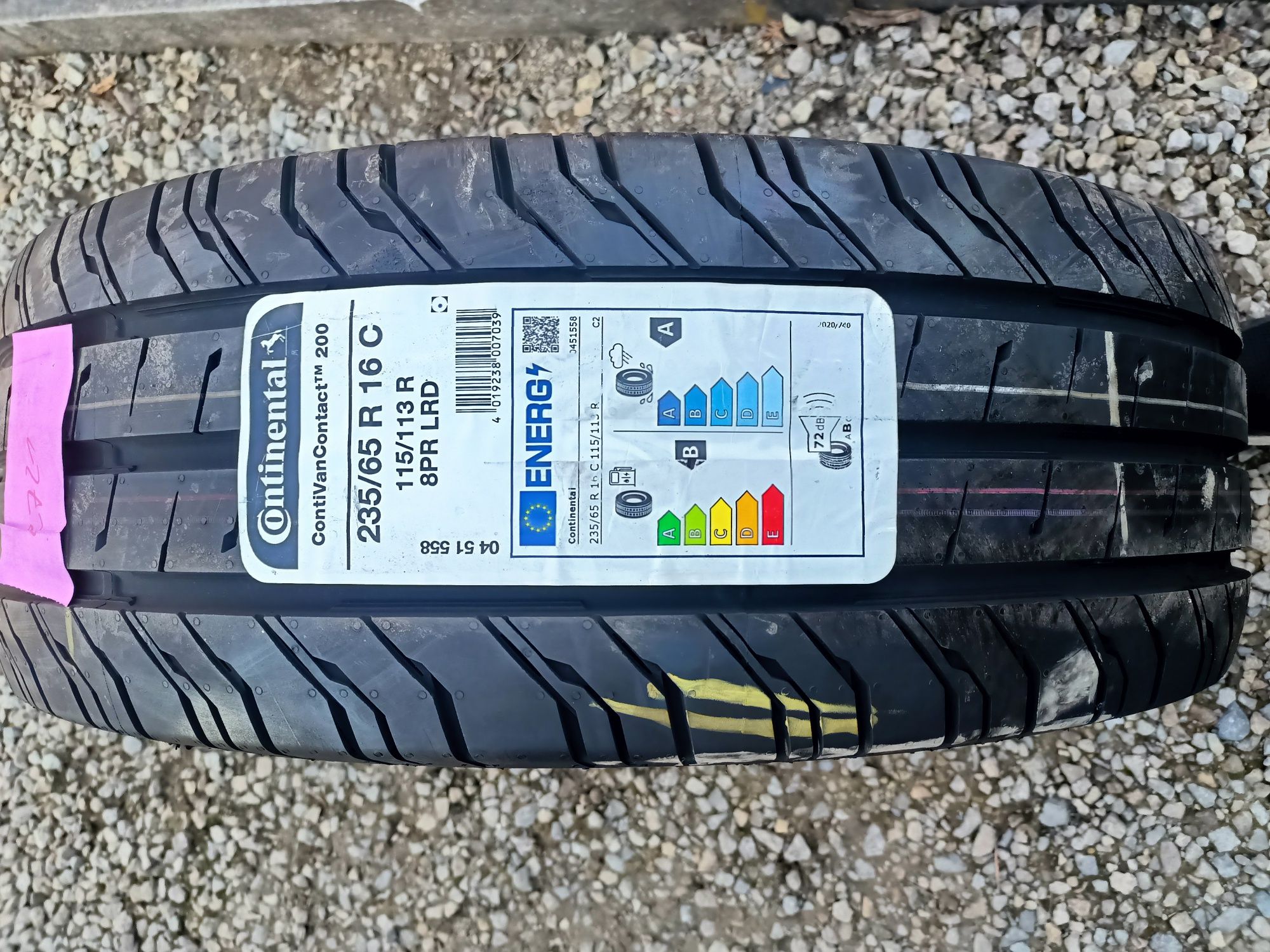Nowe opony 235/65/16C Continental