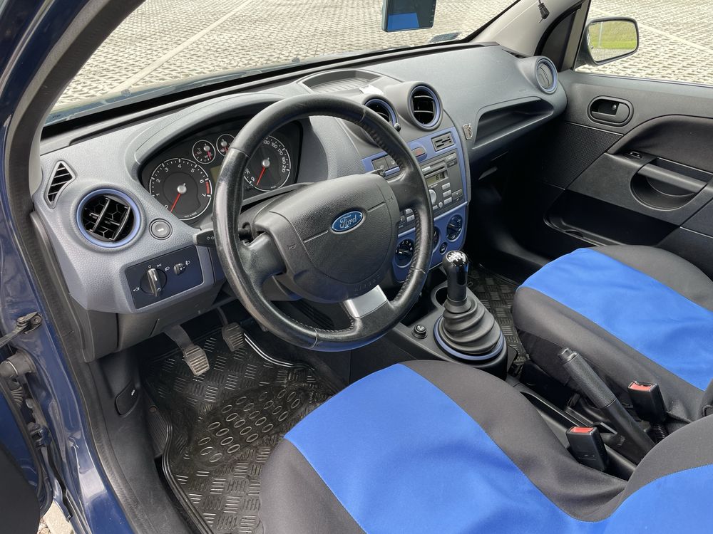 Ford fiesta 1.3 70km