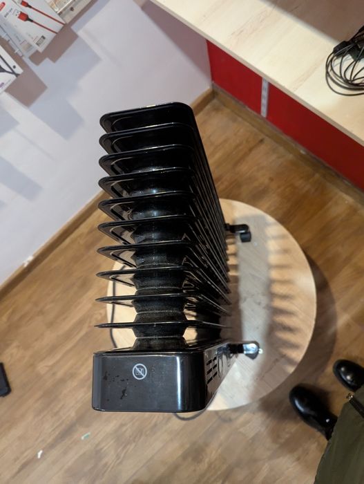 Масляний обігрівач Kumtel