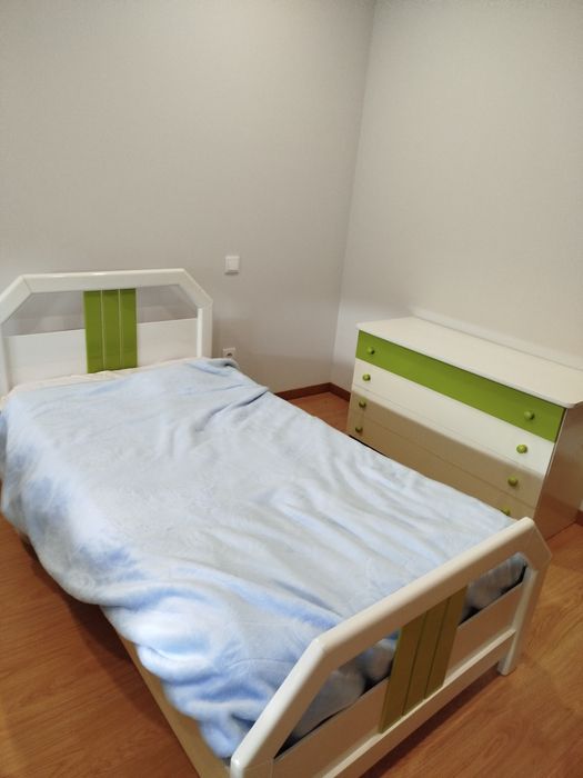 Cama solteiro / criança