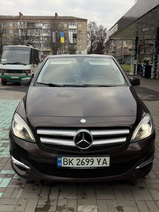 Мерседес електро