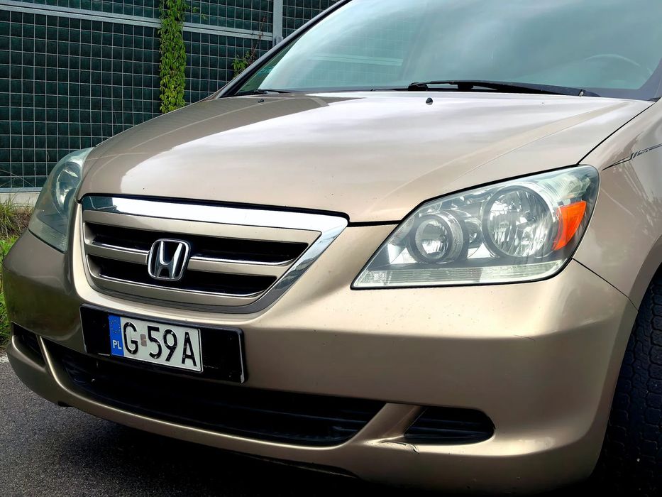 Honda Odyssey z LPG, skóry, dvd, 8 miejsc