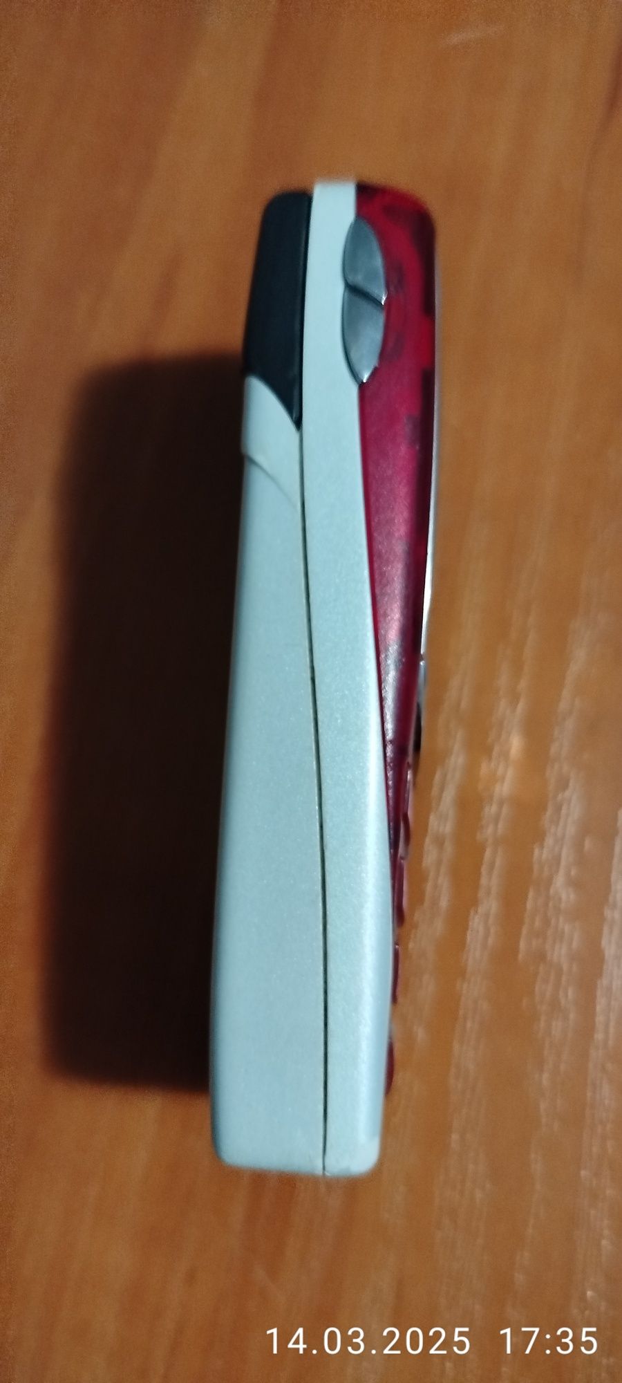 Nokia 8310 kultowa