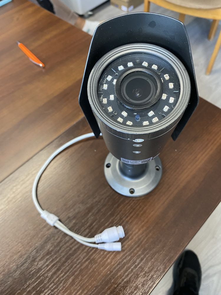 Kamera Hikvision Evos EV-IP-2.0MP-2812B-IR3-P-G 4 szt dtan bdb