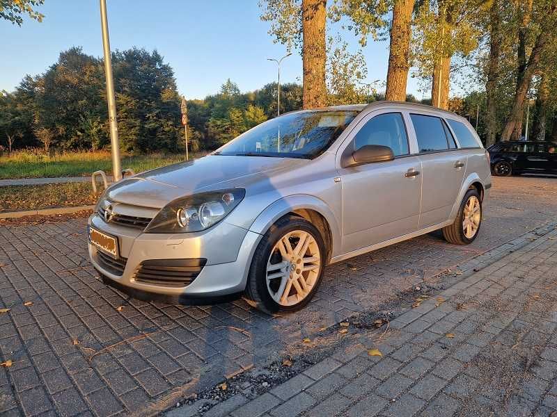 Opel Astra 1,7 cdti kombi bez dpf i dwumasy