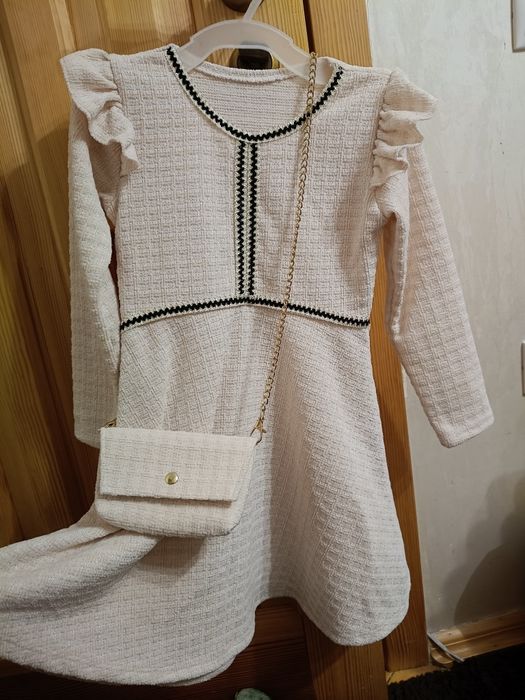 Плаття тепле вільвет