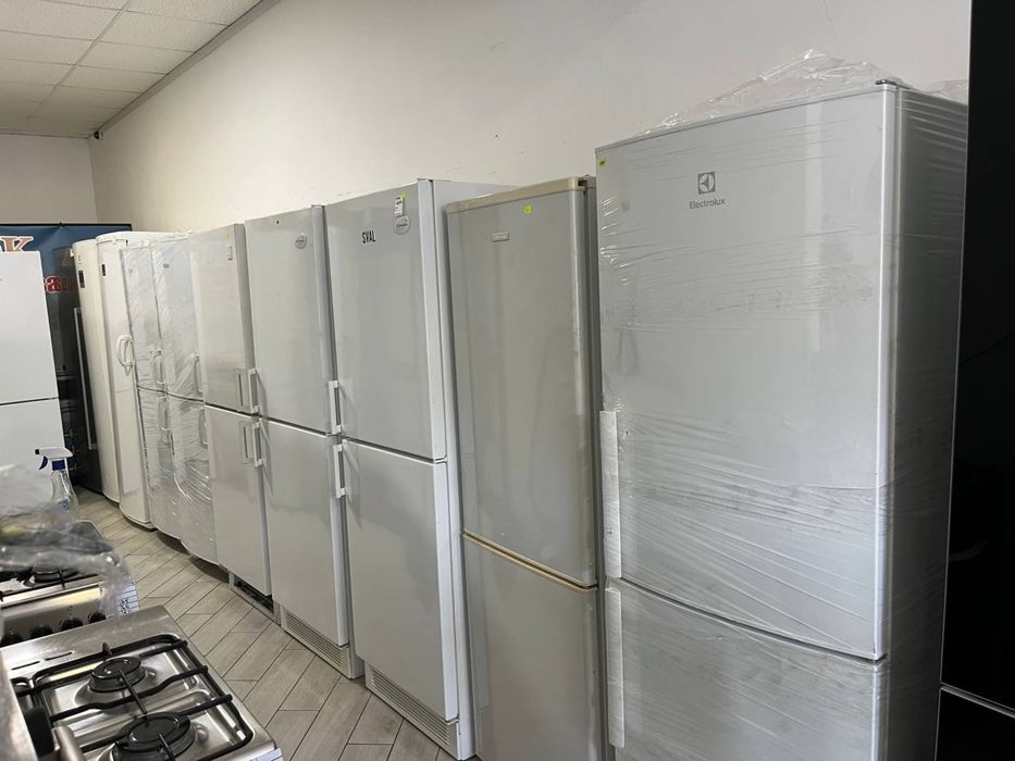 Холодильник Electrolux 170 cm,привезений з Європи