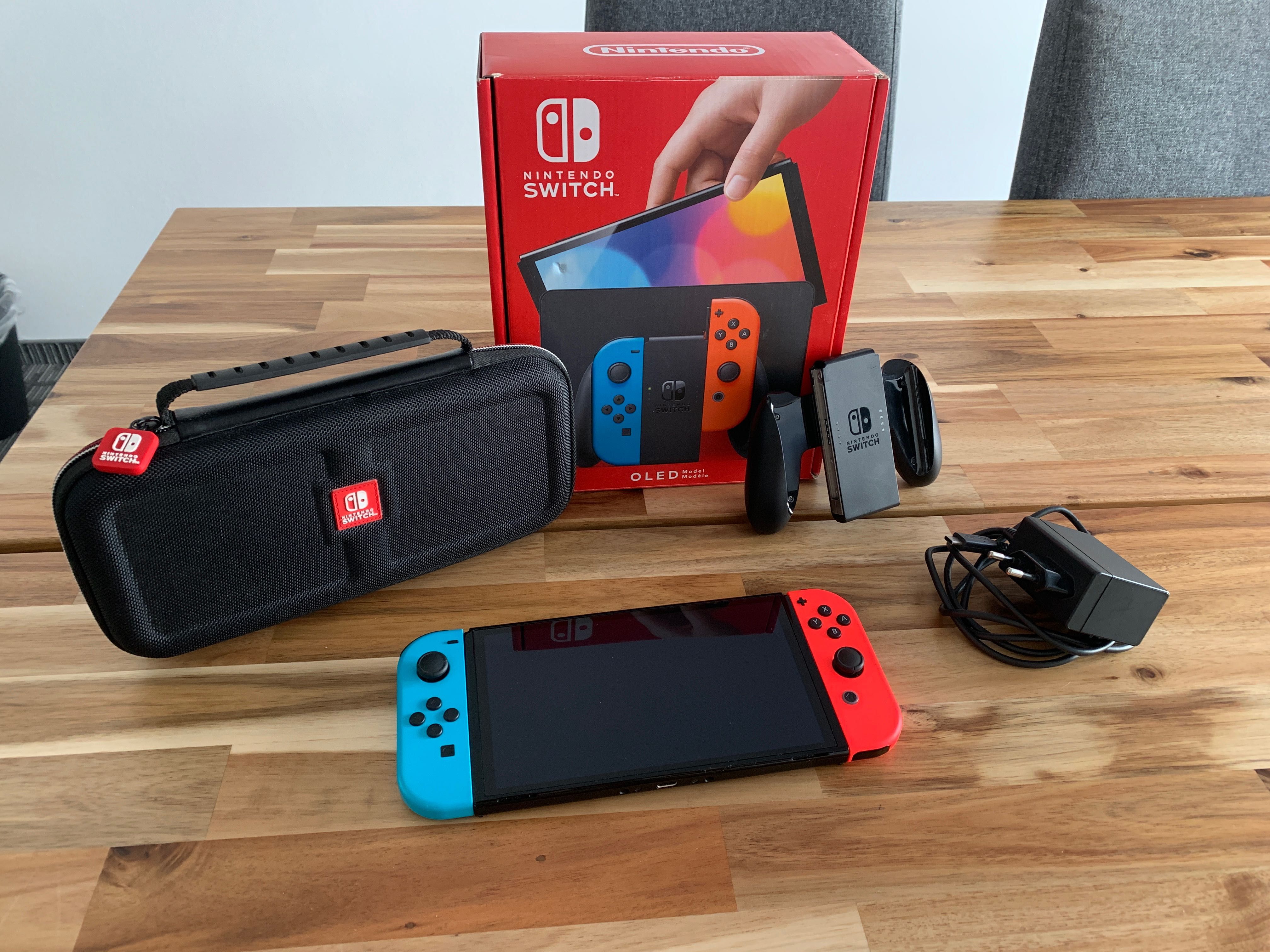 Nintendo SWITCH Oled stan idealny + ETUI