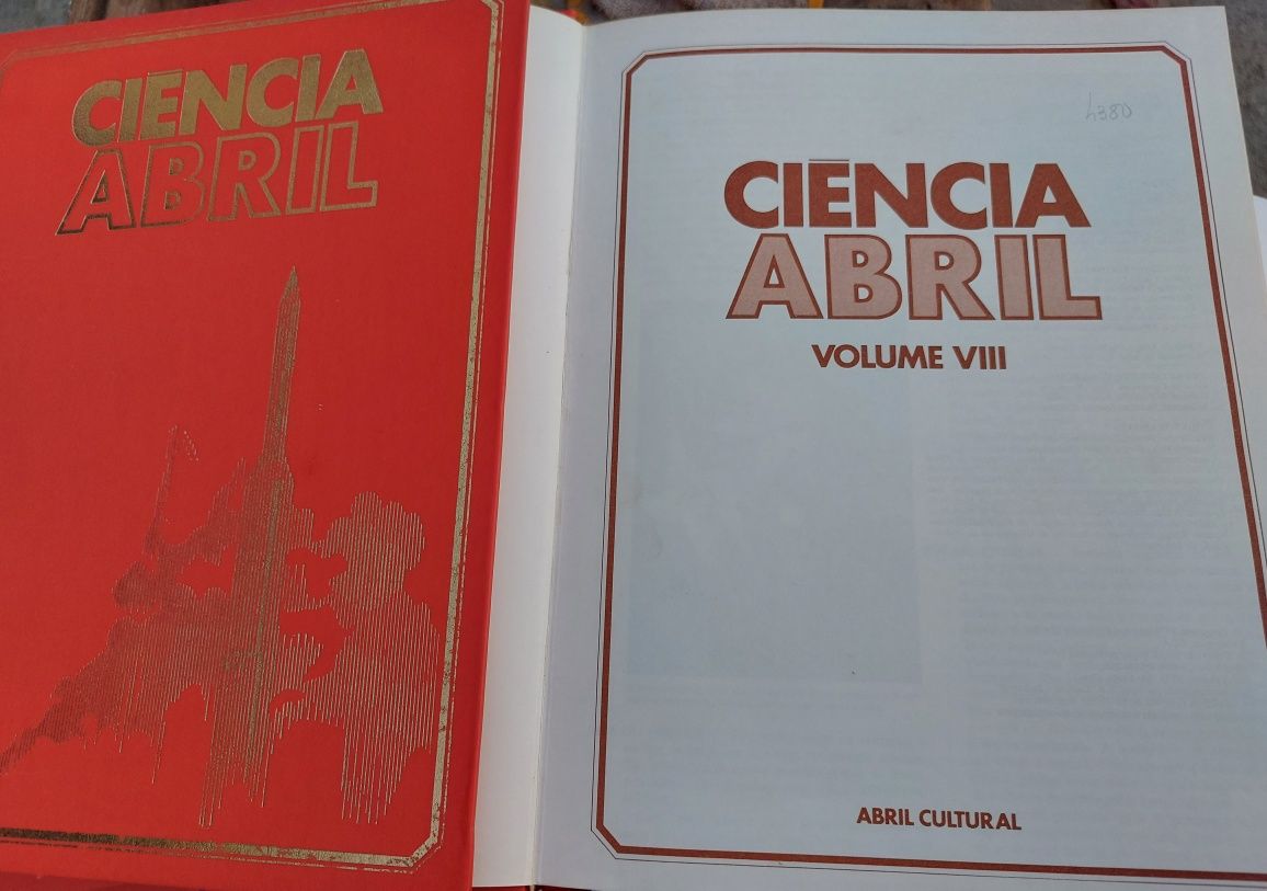 Enciclopedia Abril Cultural.8 Volumes