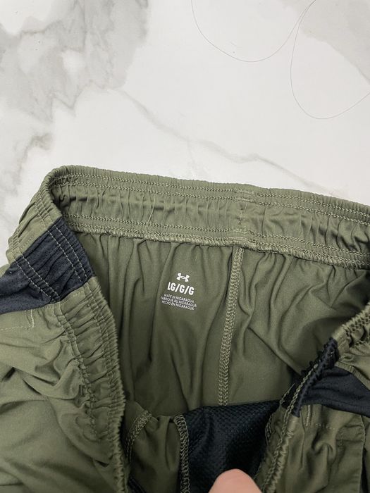 Чоловічі шорти Under armour  Бу