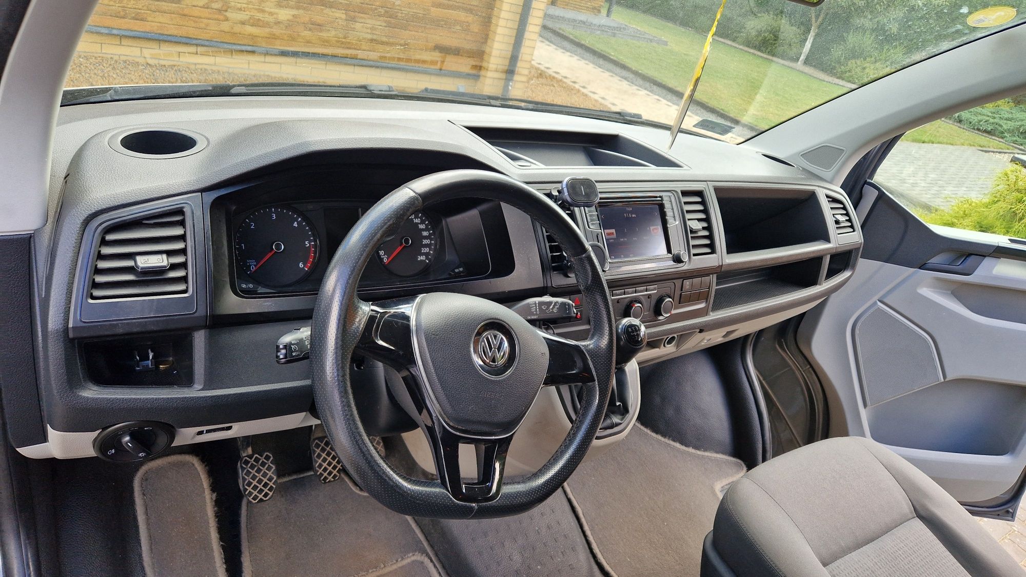 Volkswagen T6 Caravelle 2.0 tdi 150ps 2017r