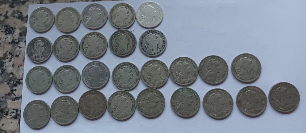 Coleção de 50 centavos alpaca- datas diferentes  - falta 1935 e 1938