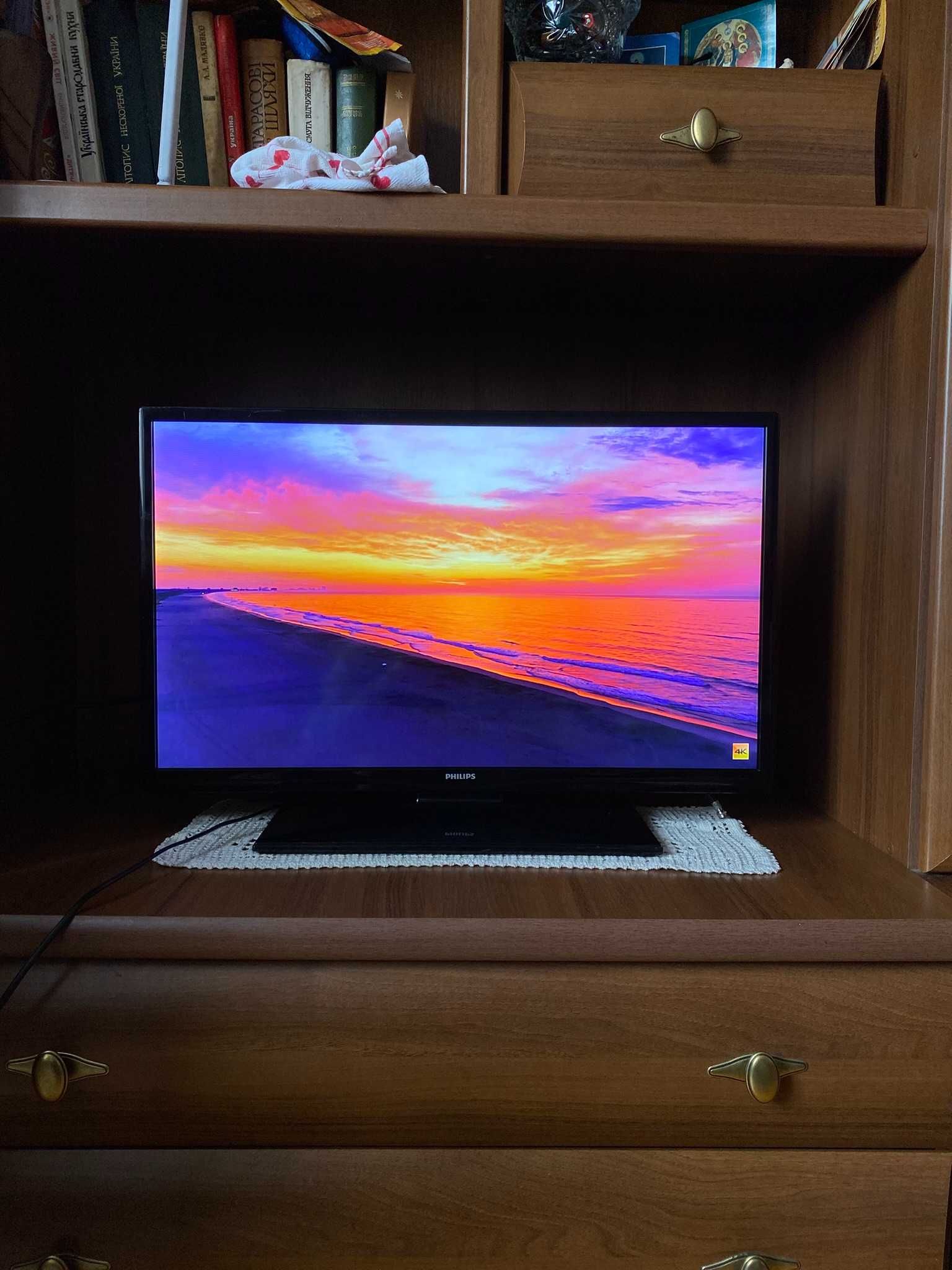 Телевізор Philips 28 HFL2819