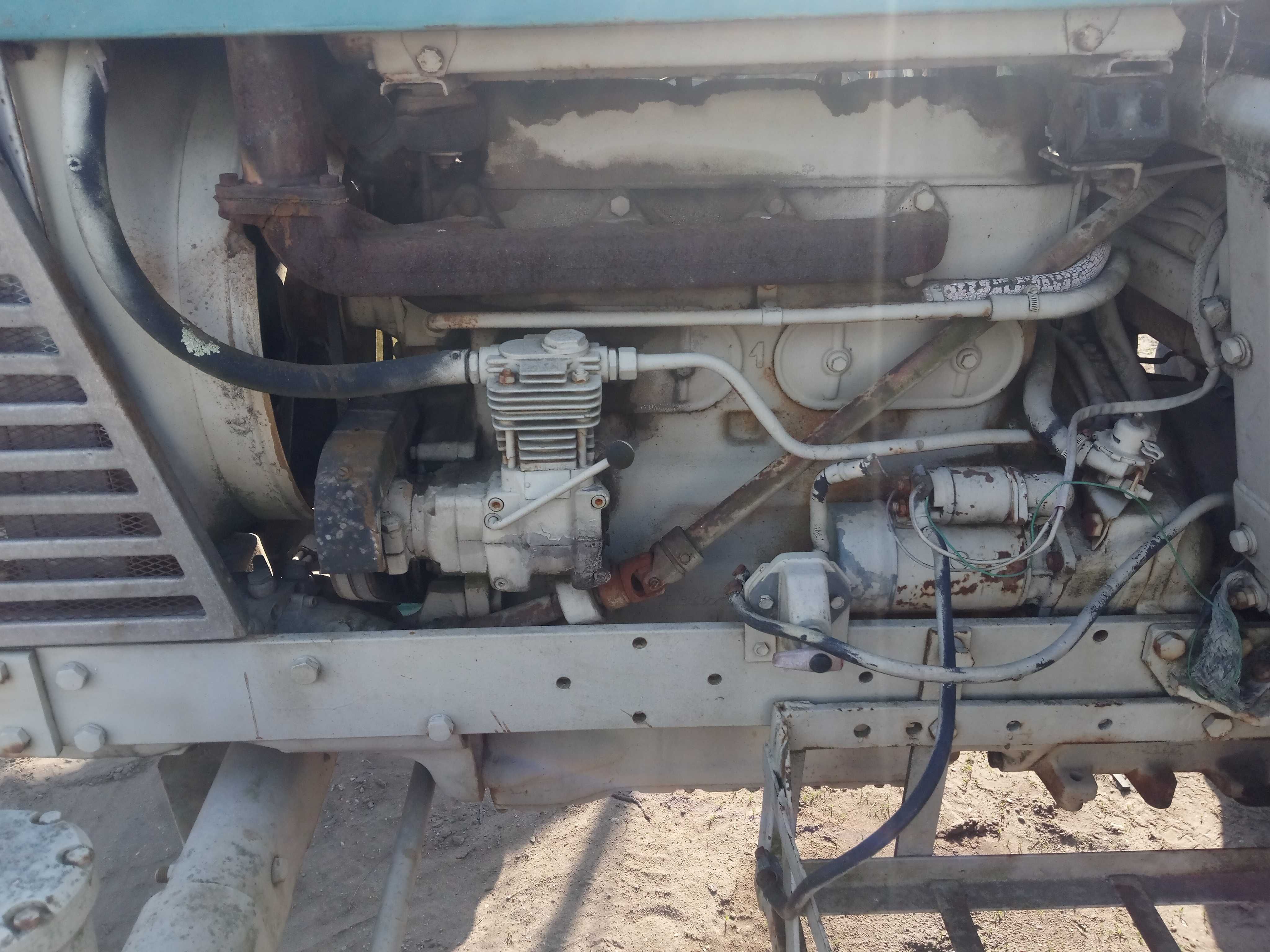 Ursus C-385 silnik motor Zetor 8011 Import Francja