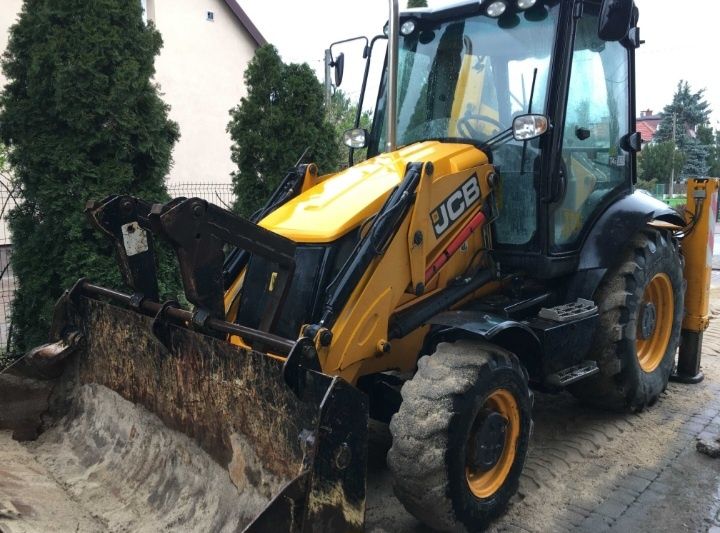 Przepiszę cesje leasingu koparko-ładowarki JCB/3CX