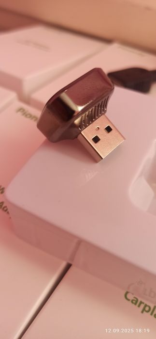 Кар плей андроїд авто безпровідний адаптер