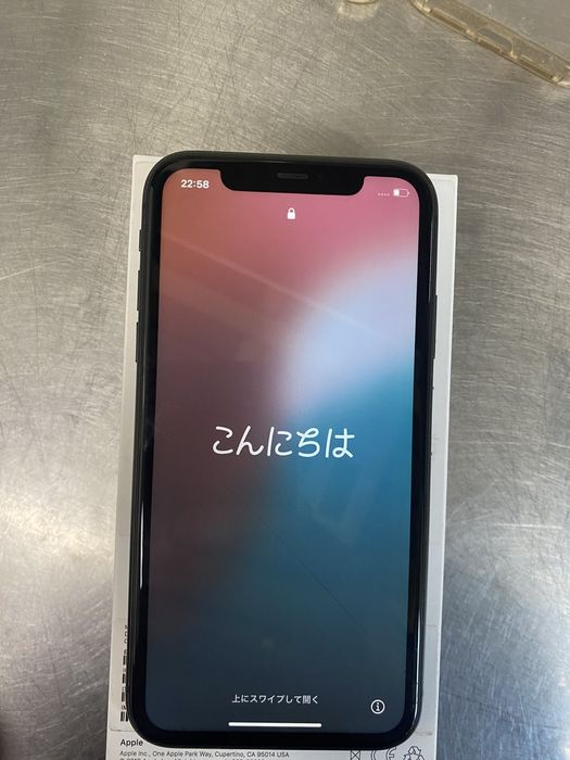 Продается телефон айфон 11 64 GB! Працює ! Тільки є тріщина на екрані