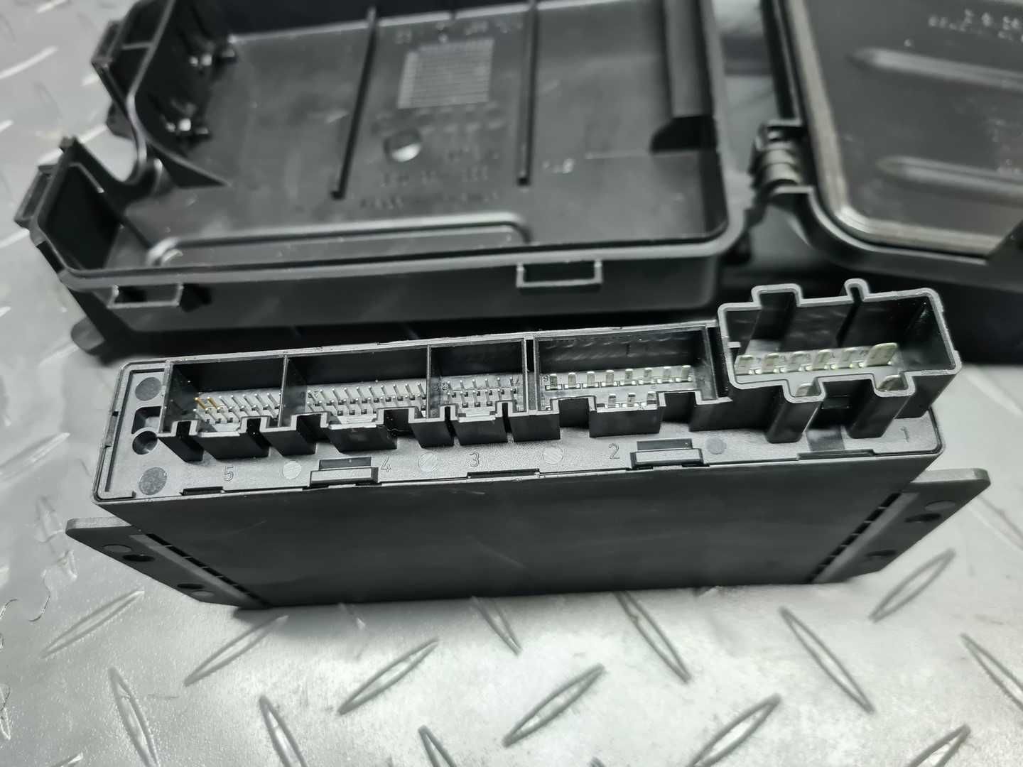 Moduł Komfortu Audi A4 B6 B7 Komfort 8E0 Exeo 959433BP