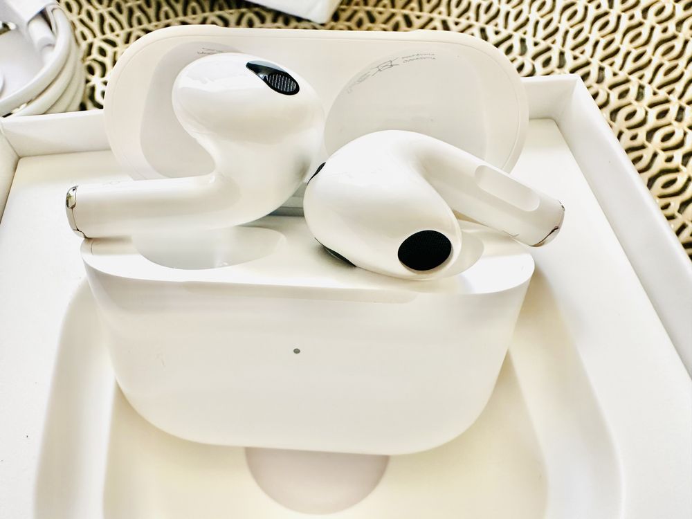 NOWE AirPods 3 - Gwarancja na rok - Apple airpods rocznik 2 0 2 3