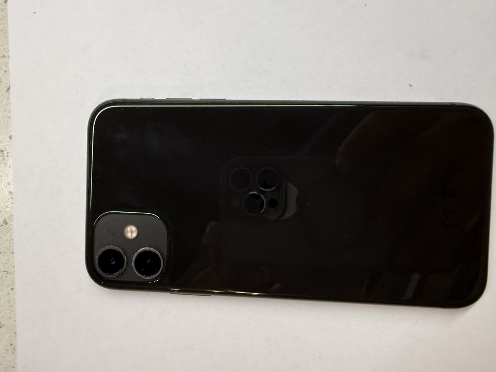 Продам задню кришку,модуль камер,Iphone 11