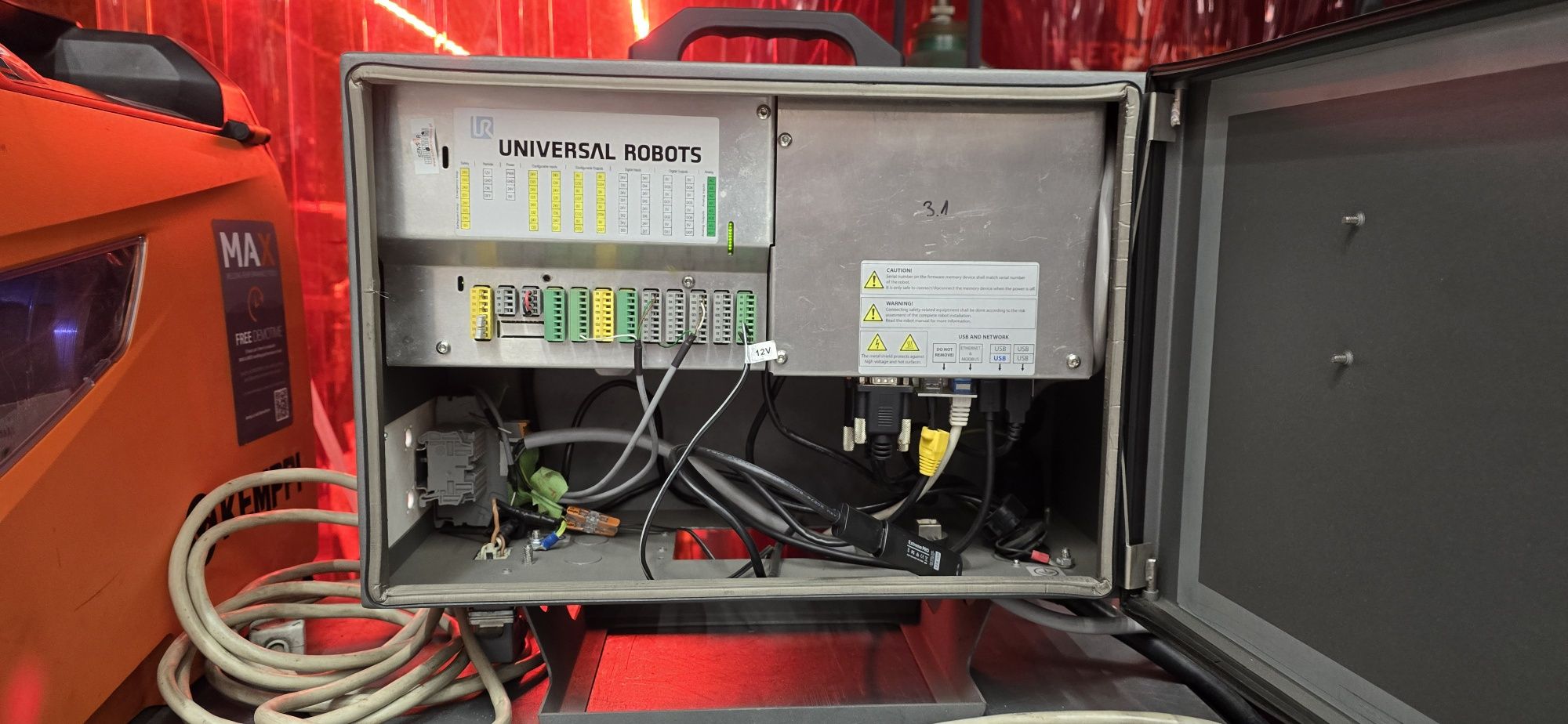 Cobot universal robots