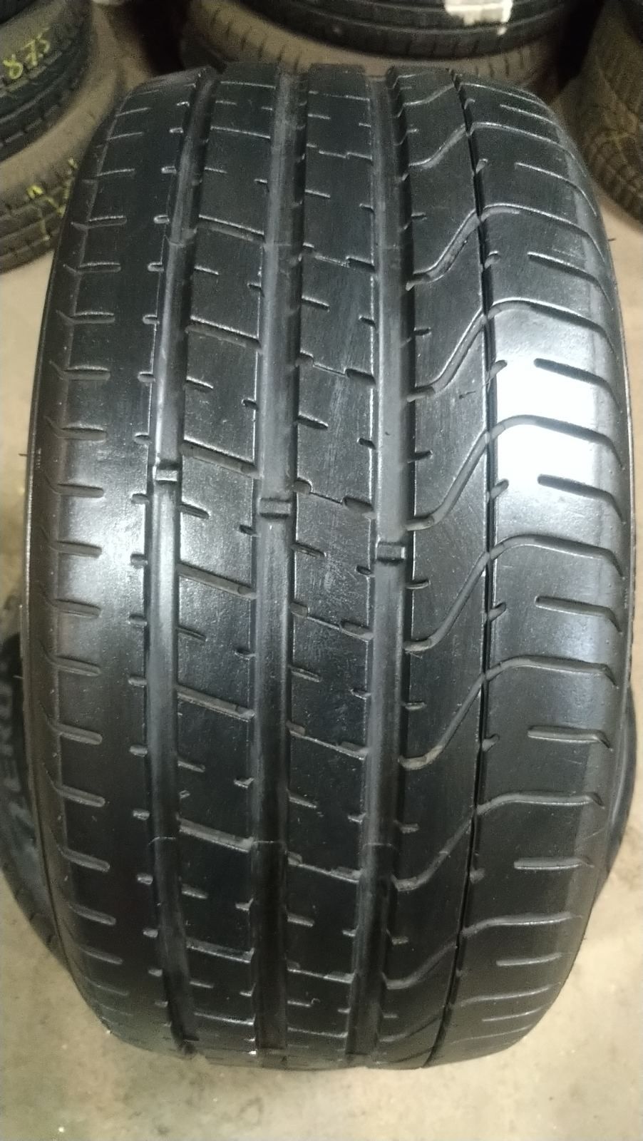 Пара летних шин Pirelli PZero 245/35 r18 245 35 18