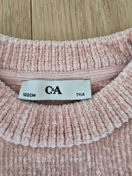 Zimowy sweterek z misiem nowy r.122