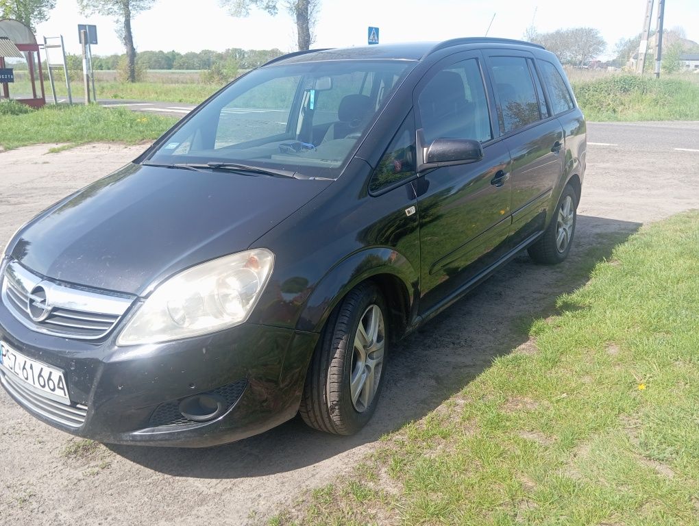 Opel Zafira 1.9 cdti Zamiana