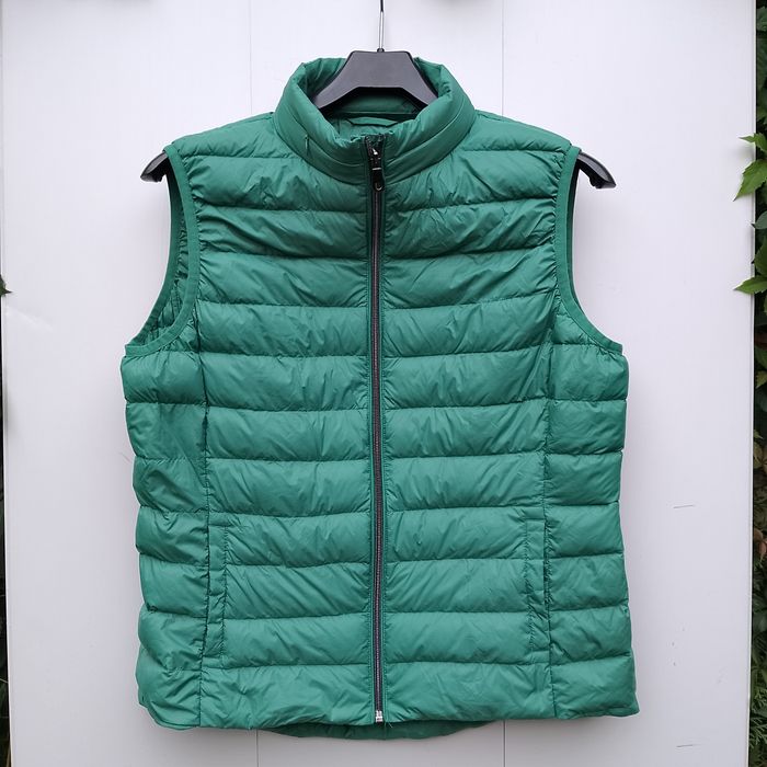 Marks and Spencers, пух натуральний,р.14 (L)