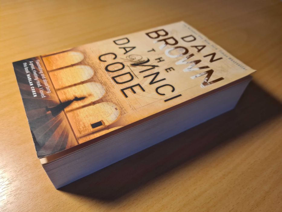 Livro  "The Da Vinci Code" de Dan Brown