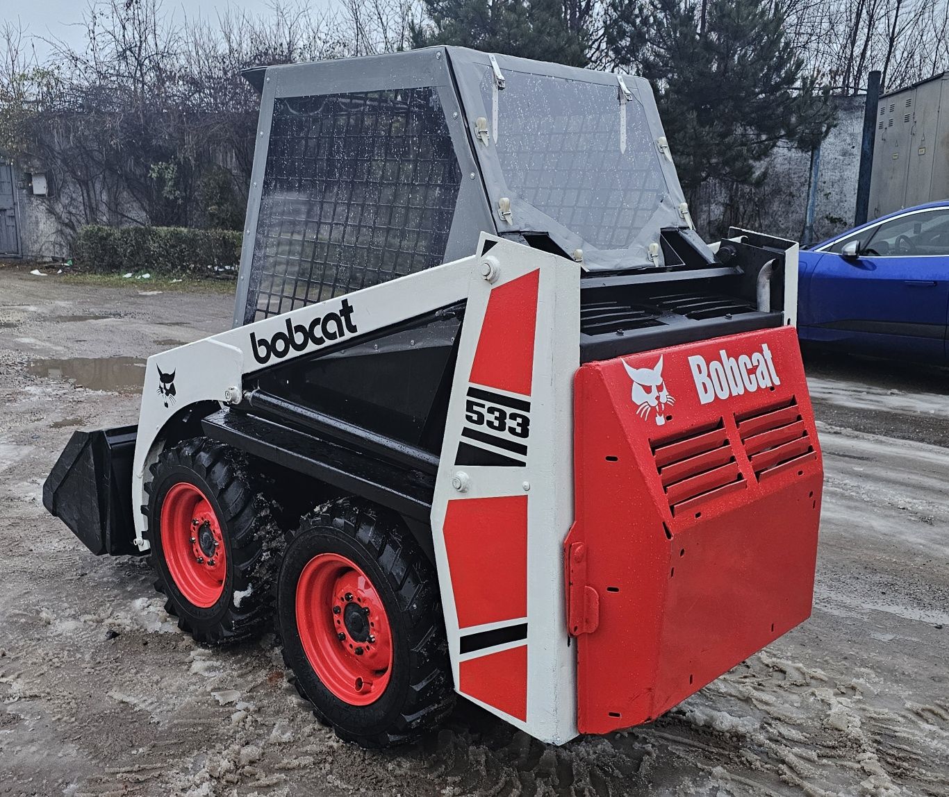 Bobcat Бобкет навантажувач міні трактор погрузчик фронтальний екскават
