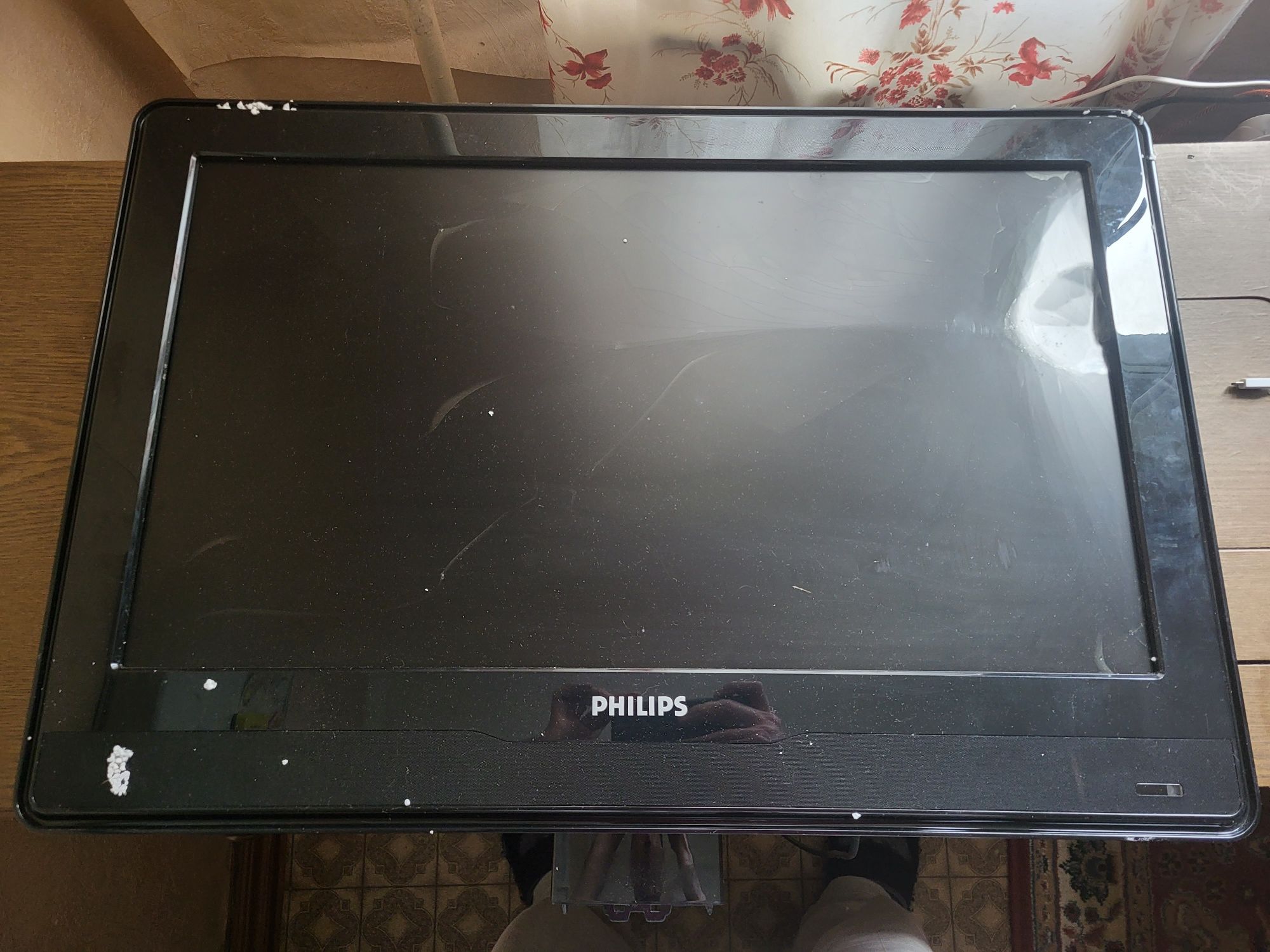 Телевизор Philips 26PFL3403 на запчасти