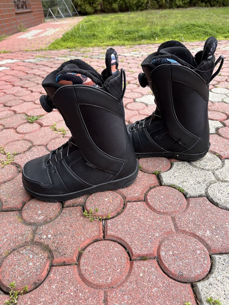 Buty snowboardowe RIDE Sage r. 36