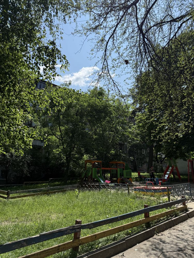 Без %. Продам 2кімн квартиру. Житомирська. Вул. Краснова,Берестейський