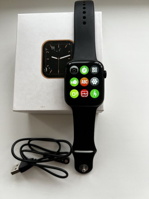 Смарт годинник Model: W26 з пульсометром і тонометром.