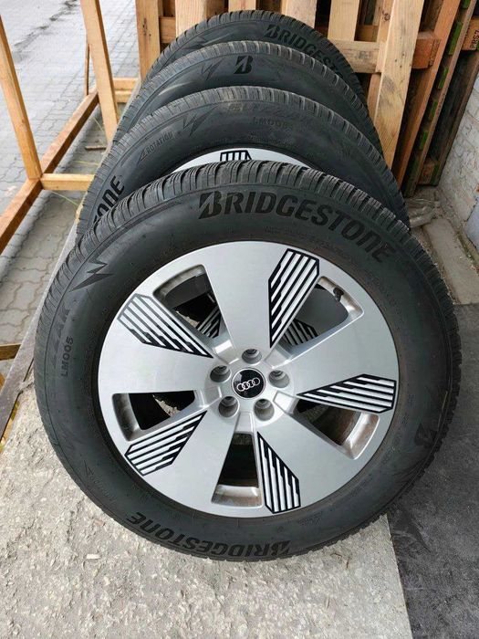 Диски на Audi E-tron R19 8x19 5x112 ET34 DIA66.6 Оригінал