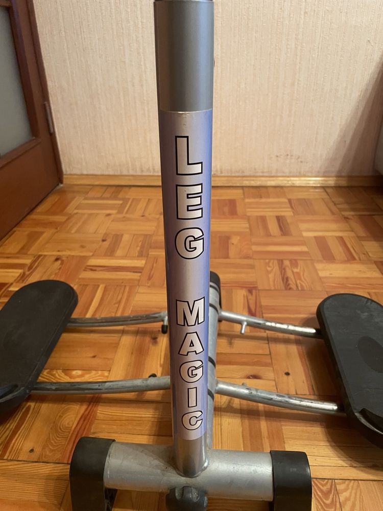 Продам тренажер для ног Leg Magic