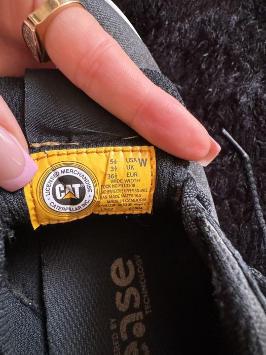 Кеди-туфлі caterpillar