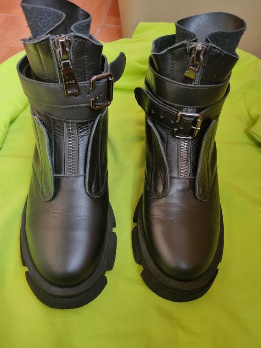 Ботінки жіночі шкіряні