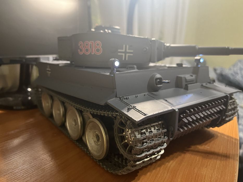 Heng Long Tiger H1 1:16 // Танк Тигр на радиоуправлении